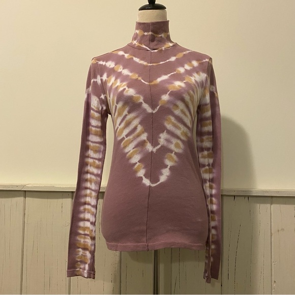 NWT We The Free Medium Moody Blossom Tie Dye Turtleneck Pullover - Picture 2 of 12